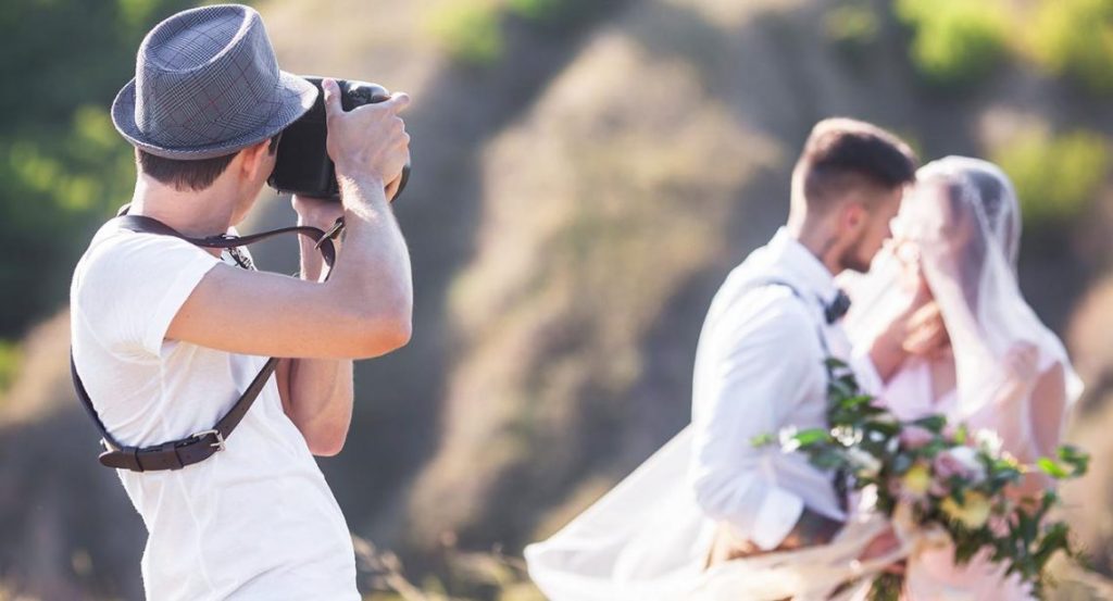 Cara Memilih Fotografer Pernikahan